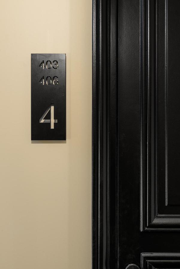 Black Door Paris Exterior photo